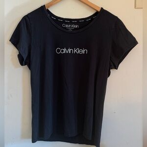 Calvin Klein Tee 🖤